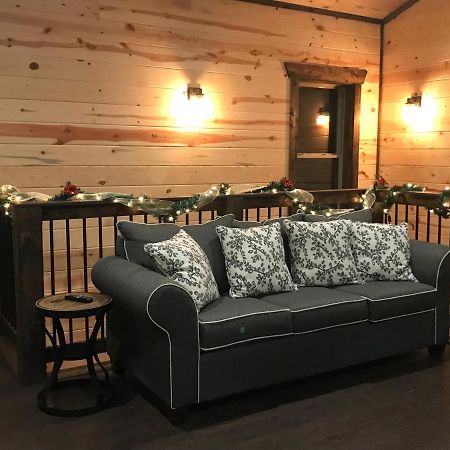 Chalet Village- Amazing Mountain Views - Piney Butt Place Gatlinburg Dış mekan fotoğraf