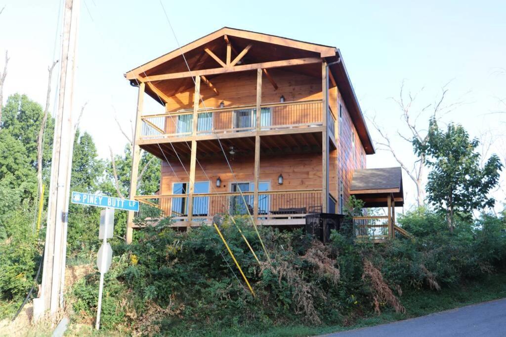 Chalet Village- Amazing Mountain Views - Piney Butt Place Gatlinburg Dış mekan fotoğraf