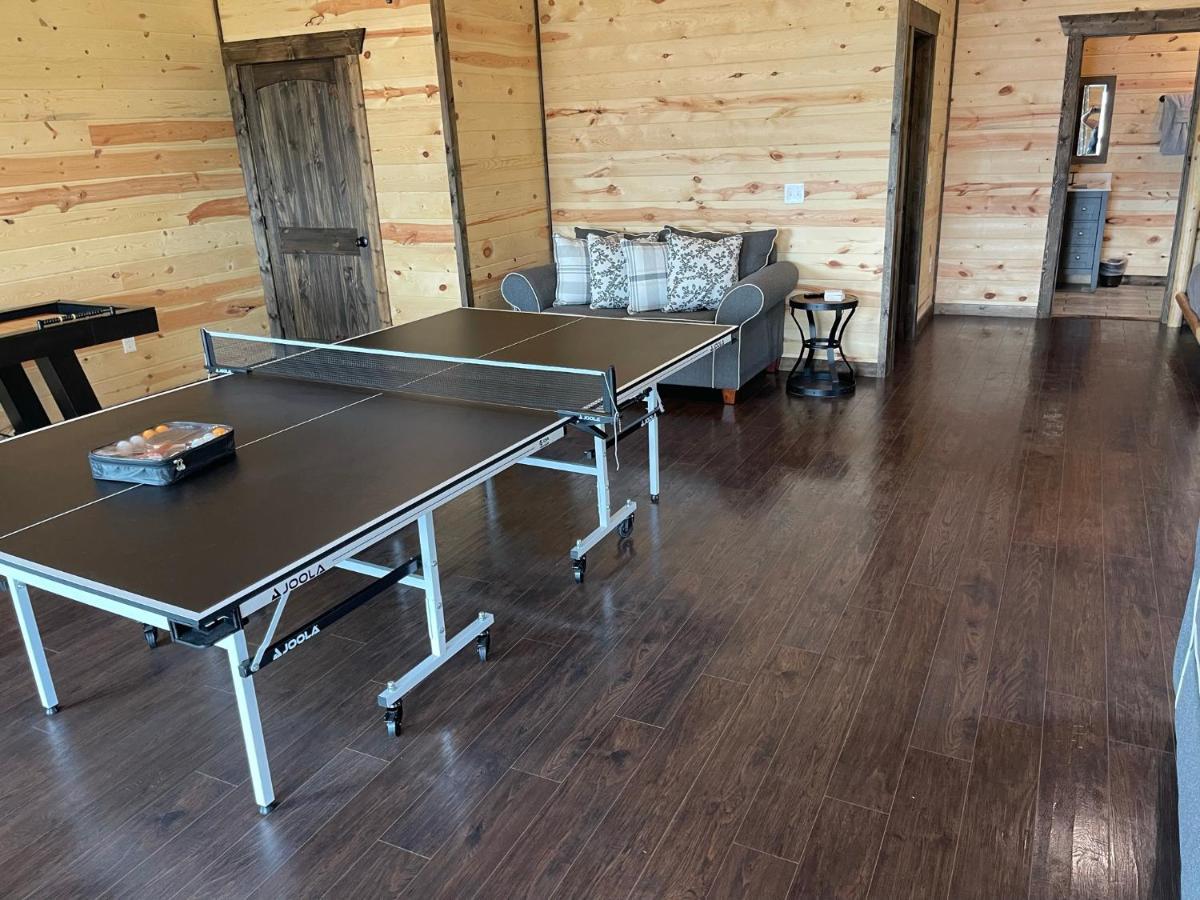 Chalet Village- Amazing Mountain Views - Piney Butt Place Gatlinburg Dış mekan fotoğraf